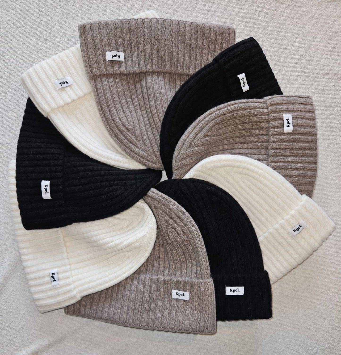 Trio soin absolu- Bonnet en Laine Doublé Soie + 2 Chouchous en Soie